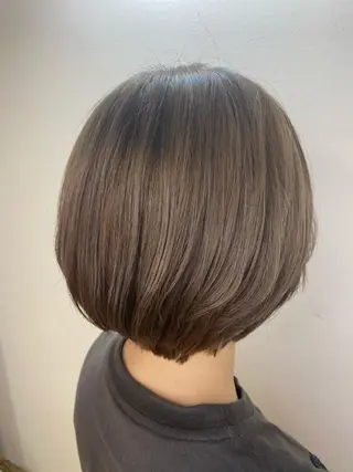 ショート ブリーチ毛対応酸性 ストレート🌈サキのヘアスタイル
