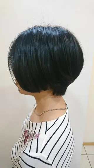 ショート 齋藤 愛美のヘアスタイル
