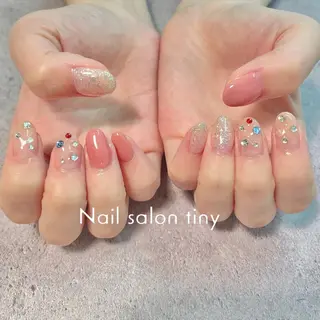 ネイル Nail salon tiny🩵のネイルデザイン