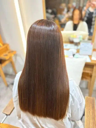 ロング 韓国風レイヤー× くびれヘア艶髪のヘアスタイル