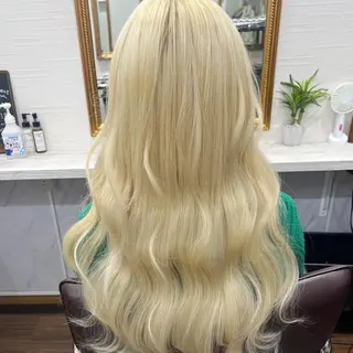 ロング PREss Natsumiのヘアスタイル