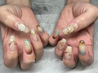 ミディアム アトリエAIHA★ フィルイン推奨サロンのネイルデザイン