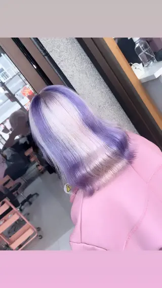 ミディアム 2次元カラー/ ブリーチMANATOのヘアスタイル