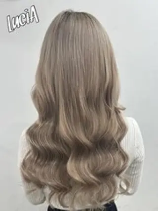 ヘアアレンジ ロング カラー MISAKIエクステ ブリーチ\5900のヘアスタイル