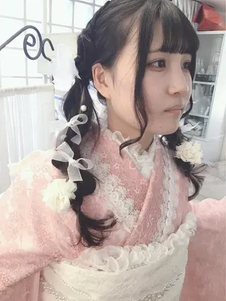 ヘアアレンジ ラムーン アイラッシュ&ヘアメのマツエク・マツパデザイン