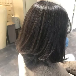 ミディアム カラー 小顔/似合わせカット 杉山莉菜のヘアスタイル