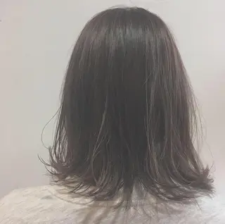 ミディアム カラー 🐺ウルフ/レイヤー 似合わせ‎🤍沙羅のヘアスタイル