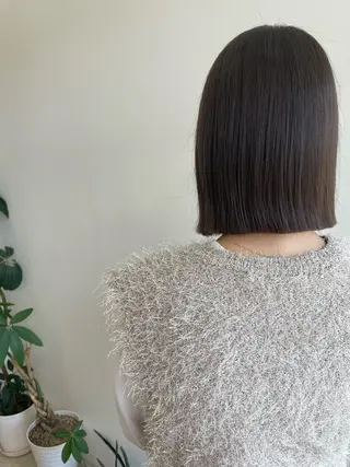 ミディアム 鈴木 梨瑚のヘアスタイル