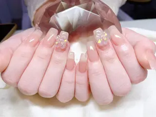 ネイル マツエク・マツパ アイブロウ Nail&eye Belire 新宿のネイルデザイン