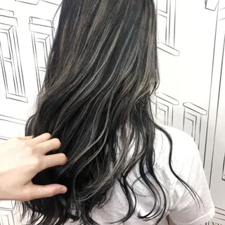 セミロング カラー TOMOKA 艶髪/透明感カラーのヘアスタイル