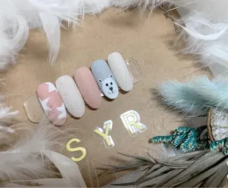 ネイル SYR nail salonのネイルデザイン