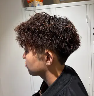 パーマ メンズ 🌴パーマオタク🌴 長谷川　諒佑🌈のヘアスタイル