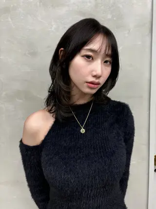セミロング 細井 友貴のヘアスタイル