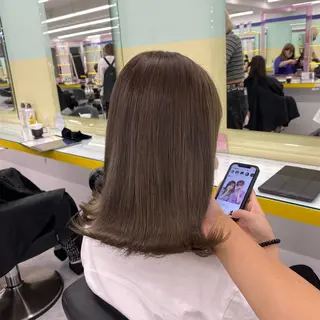 セミロング カラー ヘアアレンジ mai🍑暖色カラー /レイヤー💖のヘアスタイル