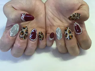 ネイル 💎🐰 saki. m 🐰💎のネイルデザイン