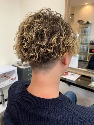 パーマ メンズ Mikuri 【Little】のヘアスタイル