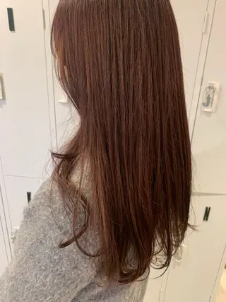 ロング カラー 佐藤 永夏のヘアスタイル