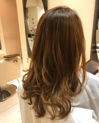 セミロング カラー 坂元 智信のヘアスタイル