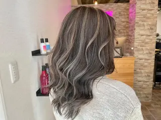 セミロング 【髪質改善の専門店】 🫧鷹司郎のヘアスタイル