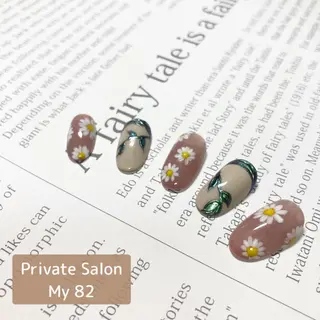 ネイル Private Sa lon  MARLOのネイルデザイン