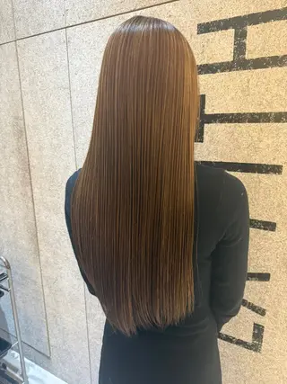 ロング 河内 史稀のヘアスタイル