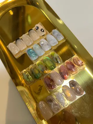 ネイル フォルチェ博多店 細田のネイルデザイン