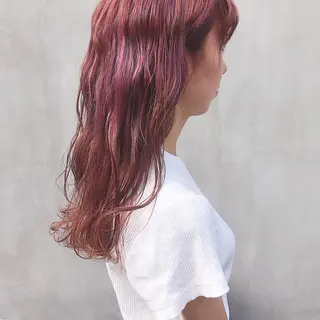 ロング カラー パーマ ヘアアレンジ メンズ キッズ ネイル マツエク・マツパ インナーカラー/ KANAのヘアスタイル