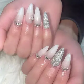 ネイル Feel ‪‪☺︎‬Yuriaのネイルデザイン