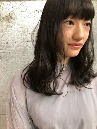 ミディアム 透明感/レイヤー🎀 春カラー/エリコ🌈のヘアスタイル