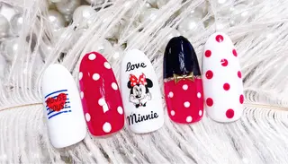 ネイル マジック ミラーのネイルデザイン