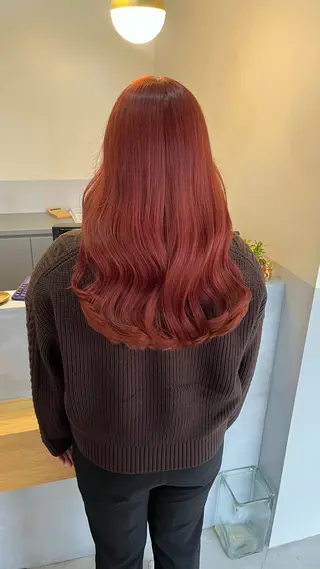 セミロング 神谷 夏帆のヘアスタイル