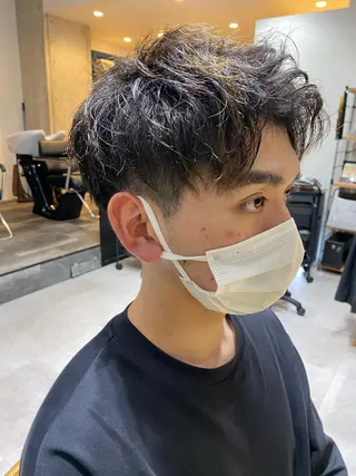 パーマ メンズ 似合う髪型が 分からない方へのヘアスタイル