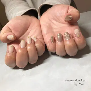 ネイル private_ salon.Leaのネイルデザイン
