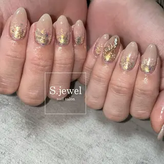 ネイル S. JEWELのネイルデザイン