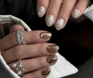 ネイル エリ🫧 nail池袋東口のネイルデザイン