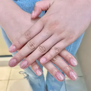 ネイル hinano DEE nailのネイルデザイン