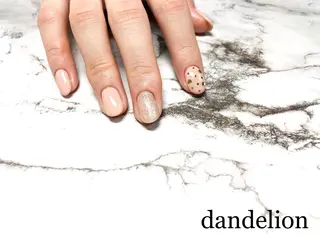 ネイル dandelion ダンデライオンのネイルデザイン