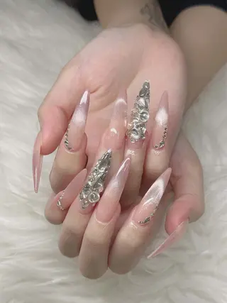 ネイル Lee Nailsのネイルデザイン