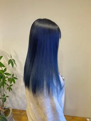 ロング カラー Ludwig AIRIのヘアスタイル