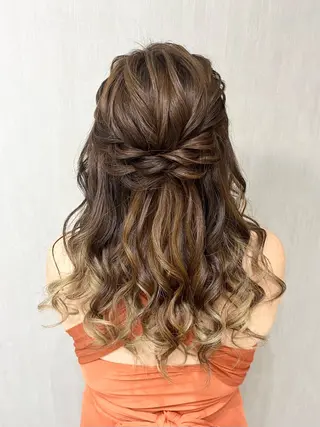 ロング ヘアアレンジ ヘアセット専門店 Rのヘアスタイル
