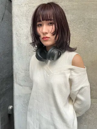 ミディアム カラー ハイトーン/顔まわり レイヤー/YUKAのヘアスタイル