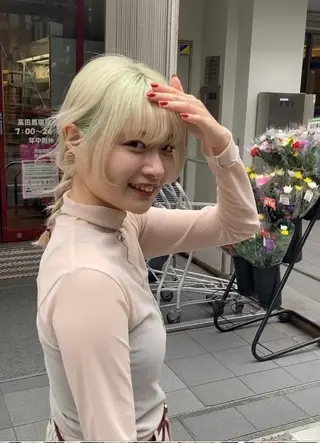 ミディアム 新井 広樹のヘアスタイル