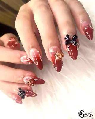 ネイル Salon GOLD 凛花のネイルデザイン