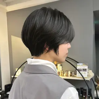 ショート 岸本 理希のヘアスタイル