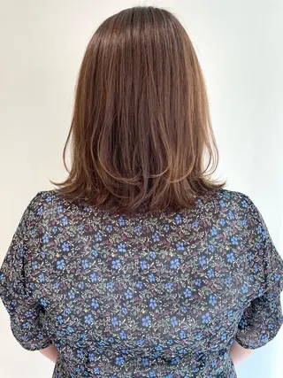 ショート カラー 山口 莉奈のヘアスタイル