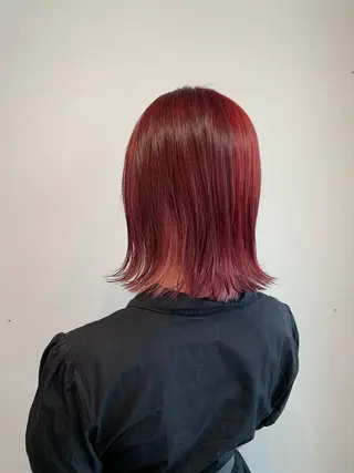 カラー 榎本 美雪のヘアスタイル