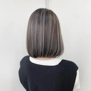 ミディアム en Siena エンシエナのヘアスタイル