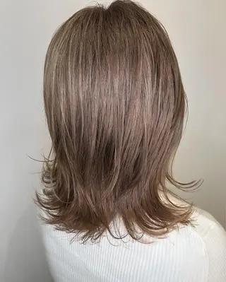 ショート カラー 鍵谷 公宏のヘアスタイル