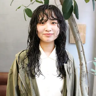 セミロング パーマ 藤川迅 曲がる縮毛矯正のヘアスタイル
