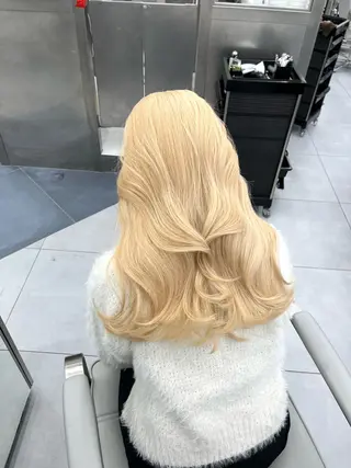 ロング カラー ヘアアレンジ ハイトーン/透明感/ レイヤー/かずや🦁のヘアスタイル